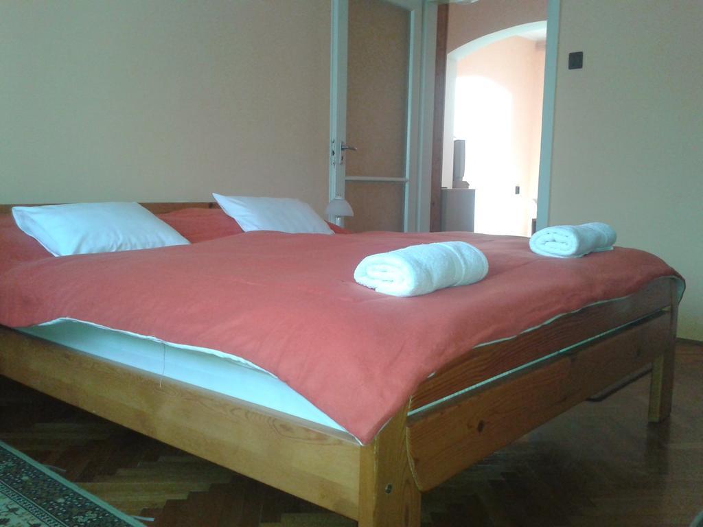 Bundics Vendeghazak Bed & Breakfast Lenti Room photo